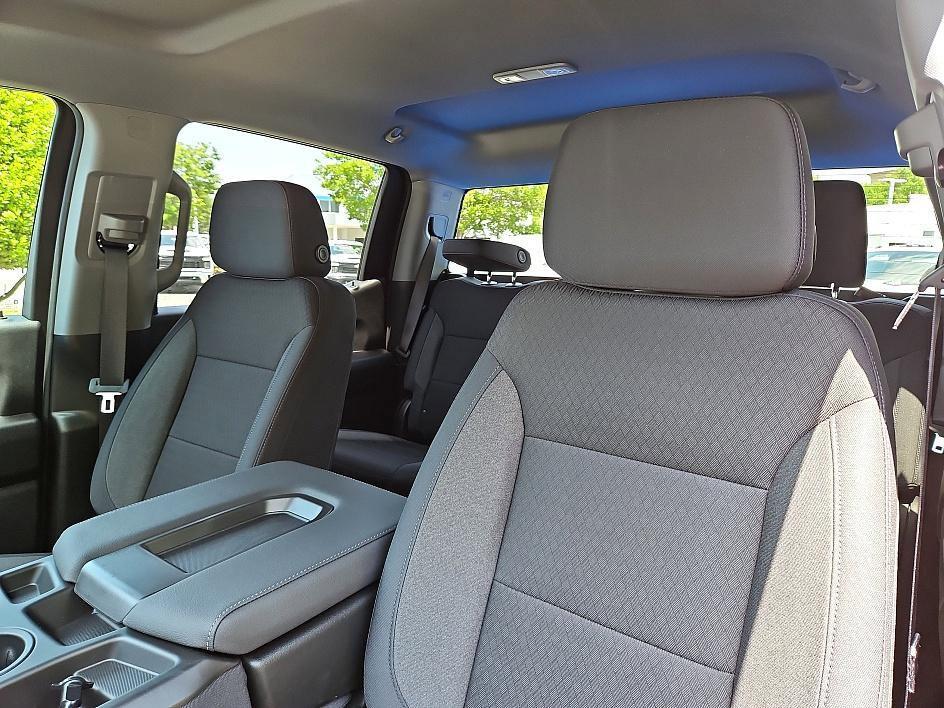 new 2025 Chevrolet Silverado 1500 car, priced at $37,589