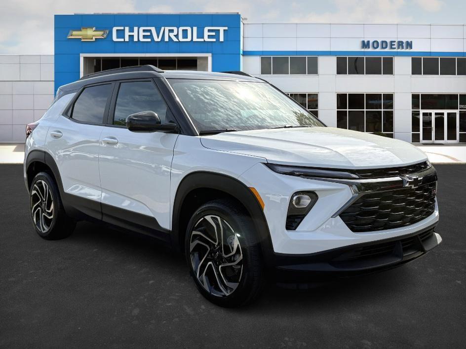used 2024 Chevrolet TrailBlazer car, priced at $27,907