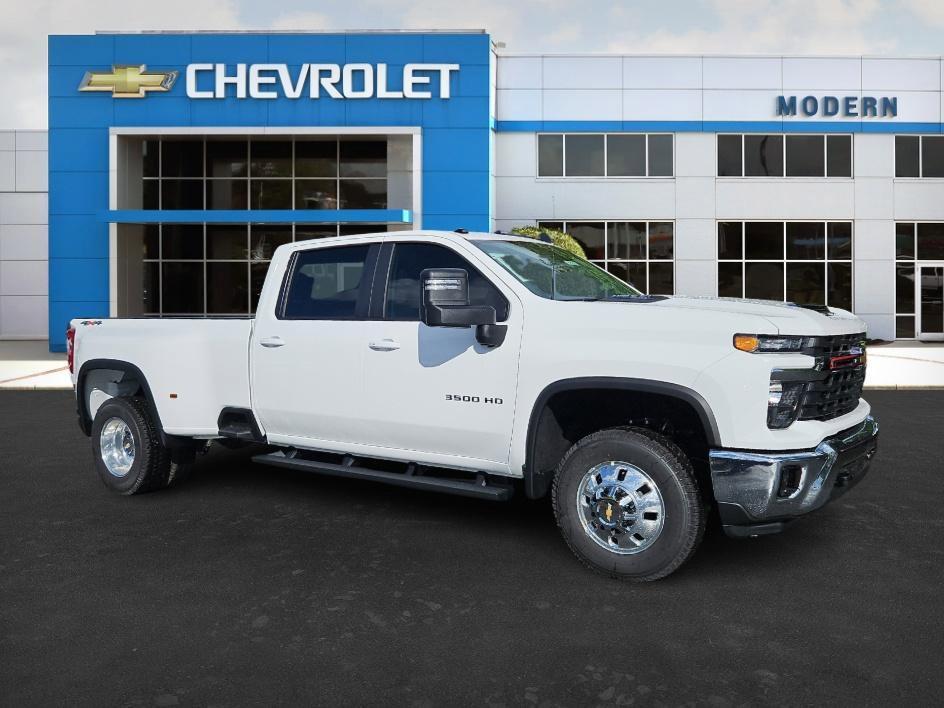new 2025 Chevrolet Silverado 3500 car, priced at $53,254
