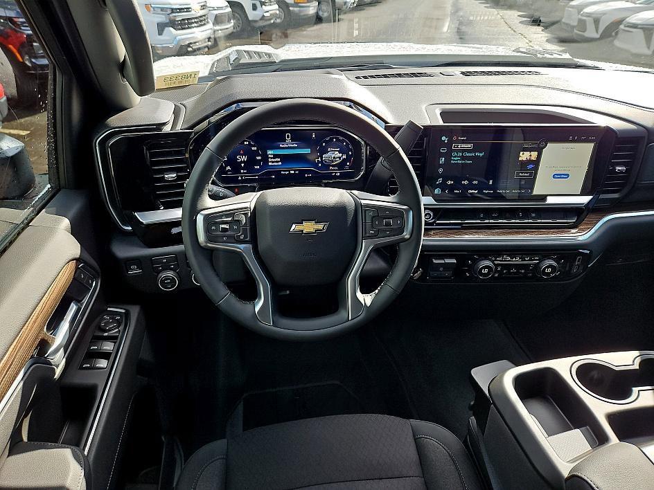 new 2025 Chevrolet Silverado 3500 car, priced at $53,254