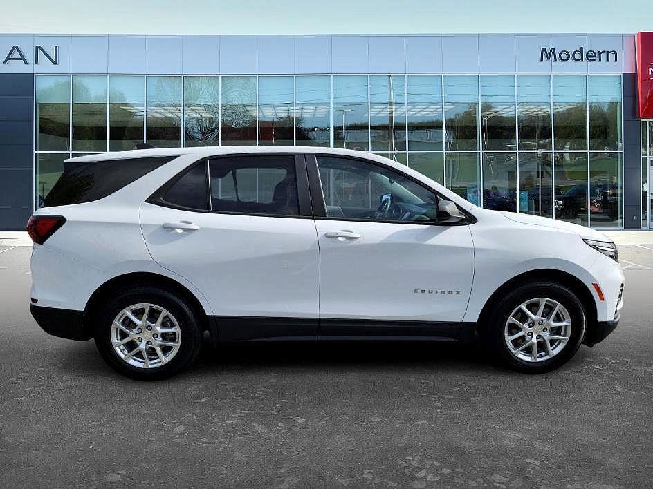 used 2022 Chevrolet Equinox car, priced at $19,897