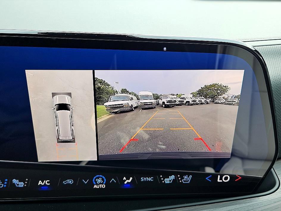 new 2025 Chevrolet Suburban car, priced at $74,619