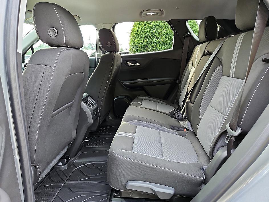 new 2025 Chevrolet Blazer car, priced at $32,789