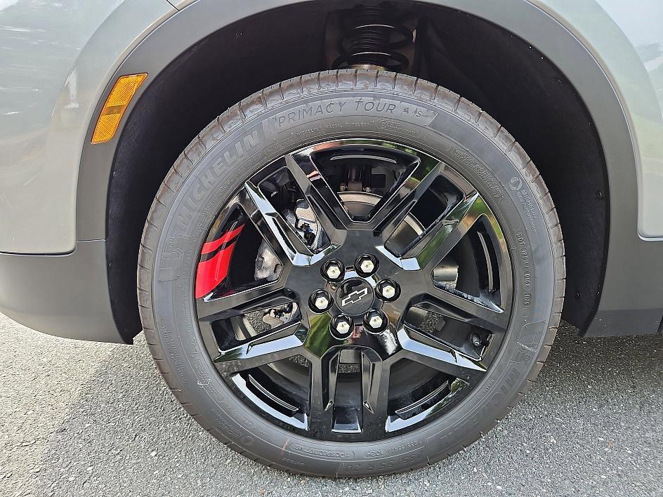 new 2025 Chevrolet Blazer car, priced at $32,789