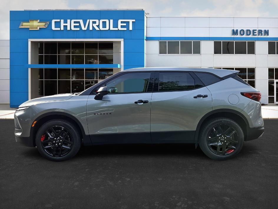 new 2025 Chevrolet Blazer car, priced at $32,789