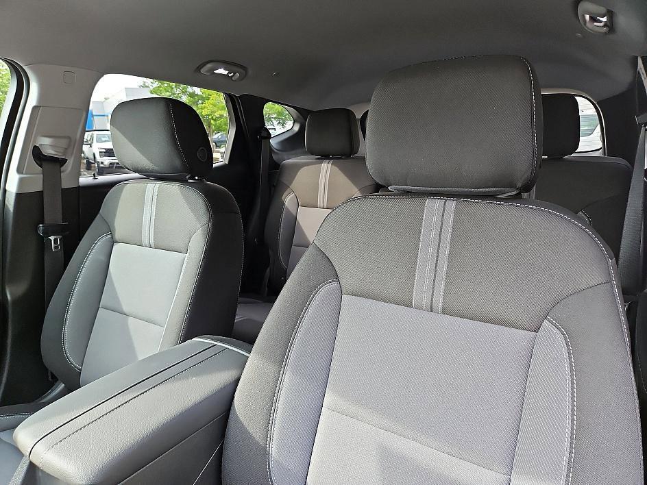 new 2025 Chevrolet Blazer car, priced at $32,789