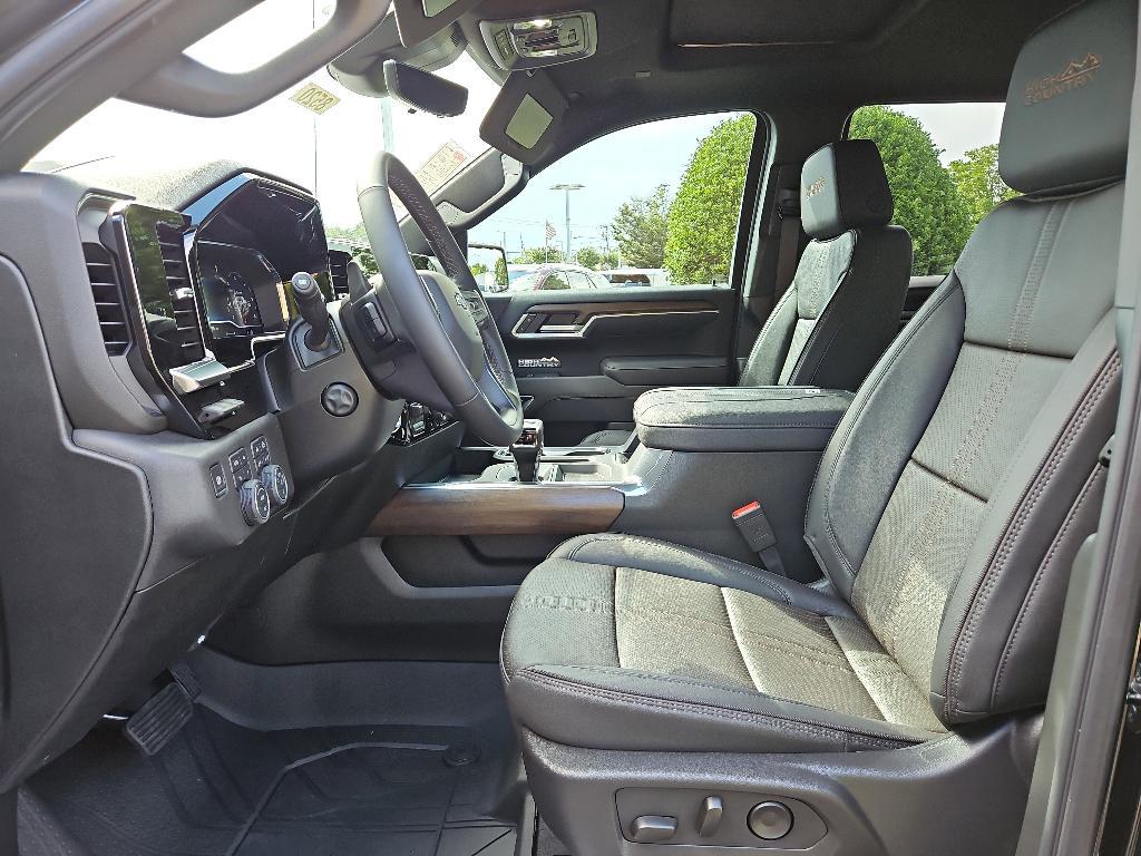 new 2025 Chevrolet Silverado 1500 car, priced at $63,179
