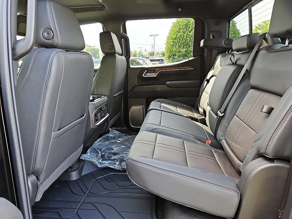 new 2025 Chevrolet Silverado 1500 car, priced at $58,154