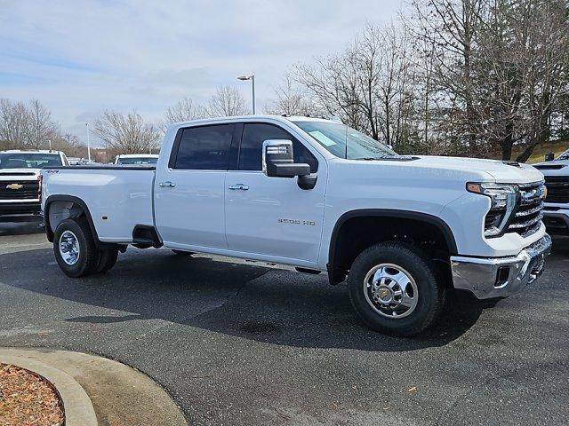 new 2025 Chevrolet Silverado 3500 car, priced at $77,080