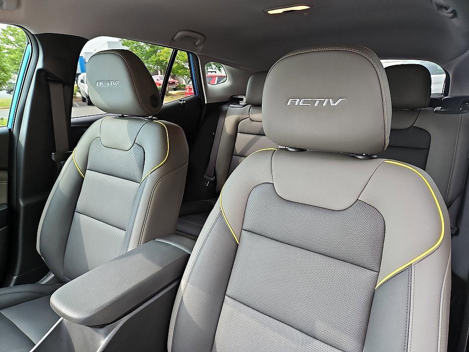 new 2025 Chevrolet Trax car, priced at $21,035