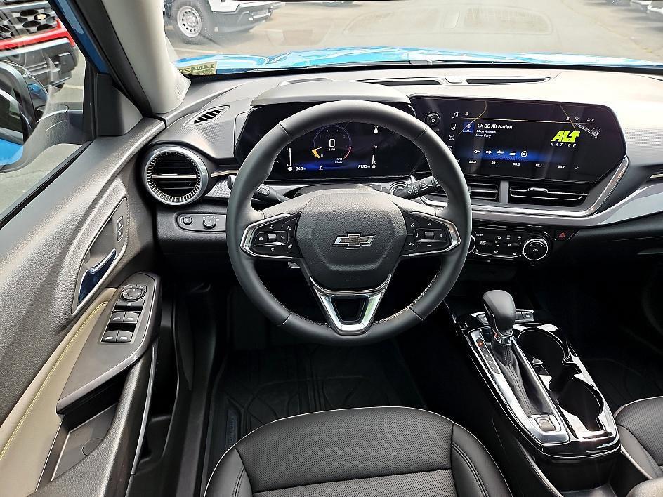 new 2025 Chevrolet Trax car, priced at $21,035