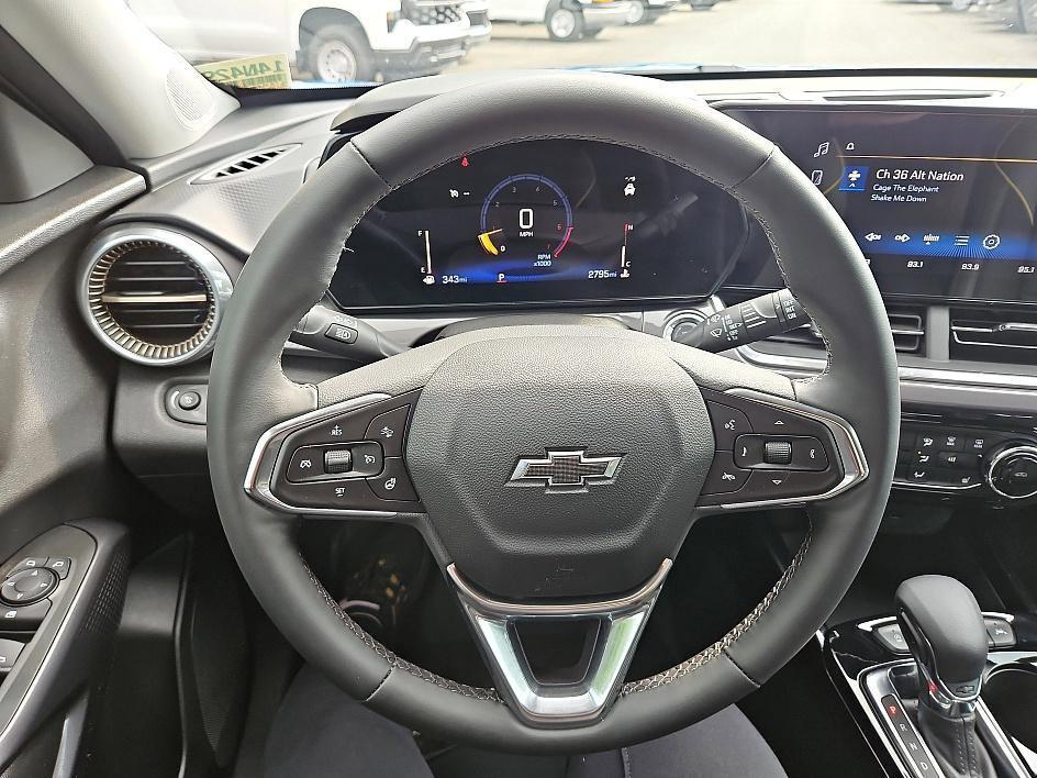 new 2025 Chevrolet Trax car, priced at $21,035