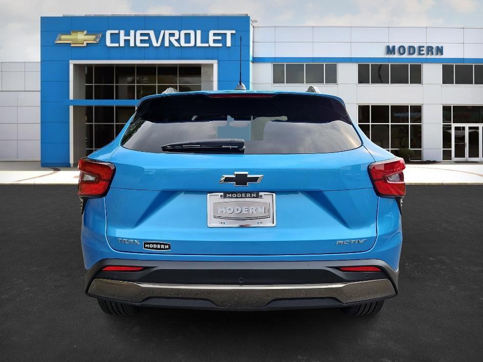 new 2025 Chevrolet Trax car, priced at $21,035