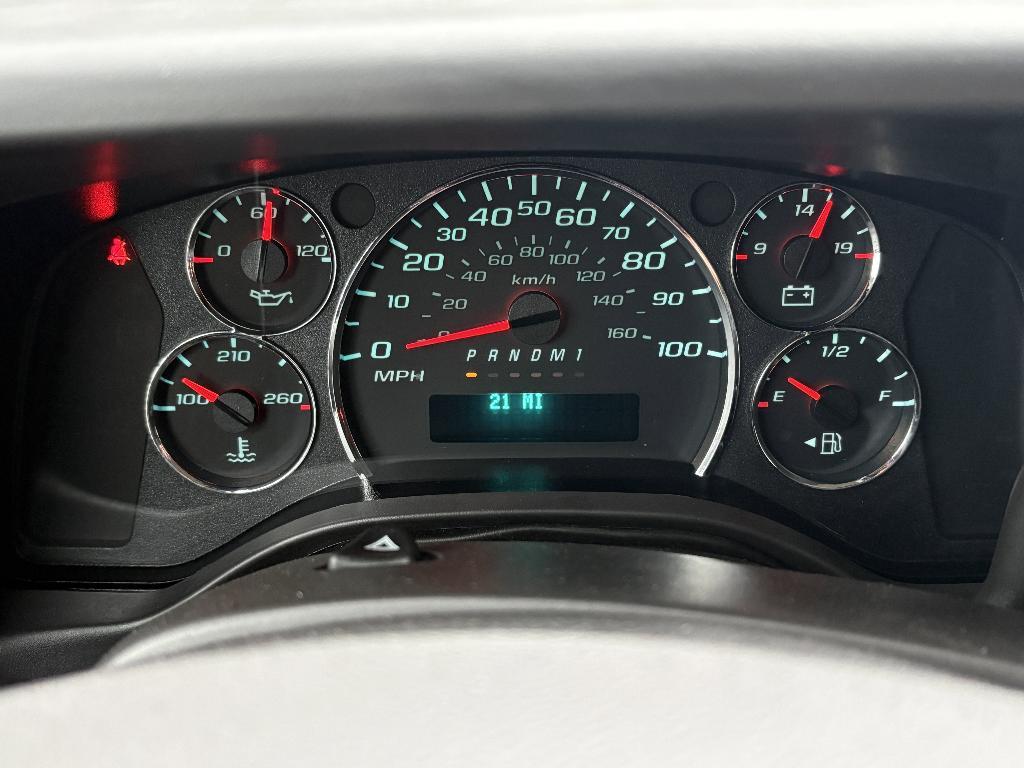 new 2025 Chevrolet Express 2500 car