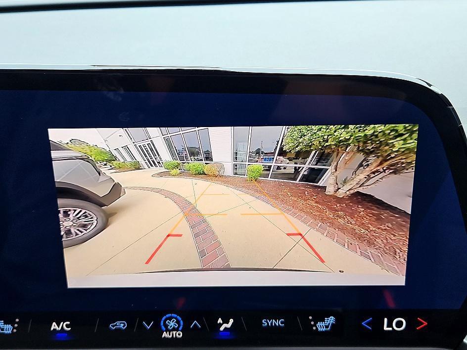 new 2026 Chevrolet Traverse car, priced at $43,195