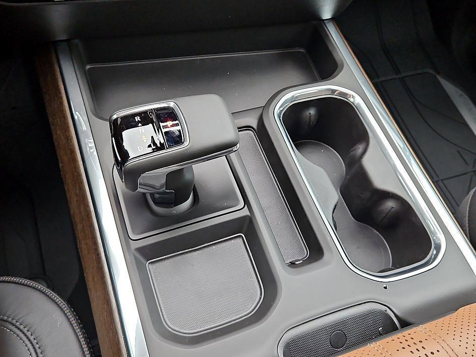 new 2025 Chevrolet Silverado 1500 car, priced at $61,039