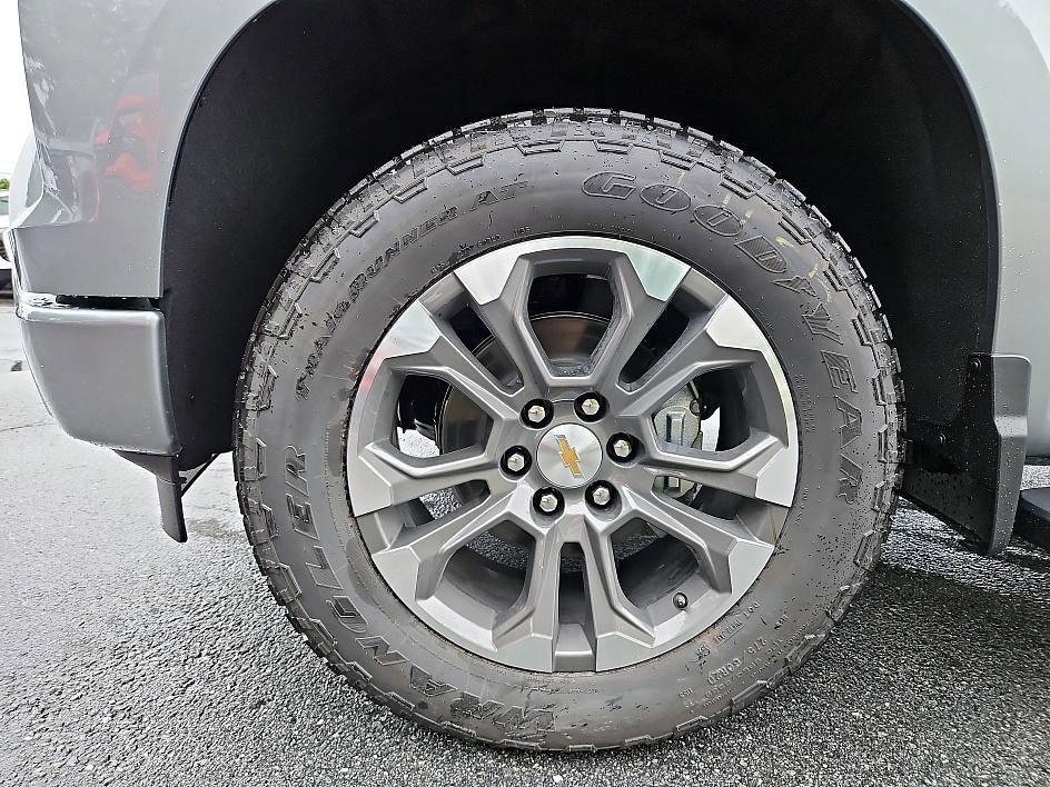 new 2025 Chevrolet Silverado 1500 car, priced at $61,039