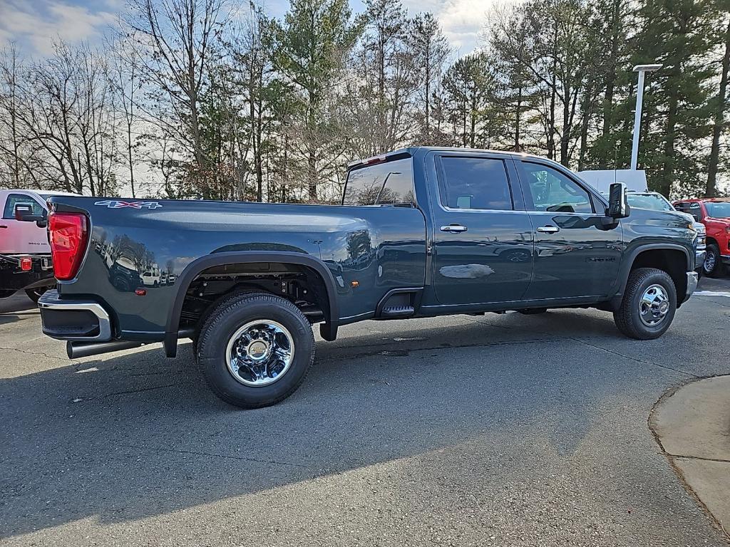 new 2025 Chevrolet Silverado 3500 car, priced at $72,819