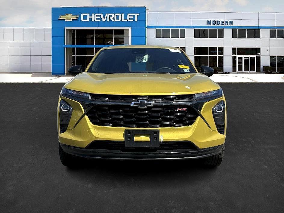 used 2024 Chevrolet Trax car, priced at $21,887