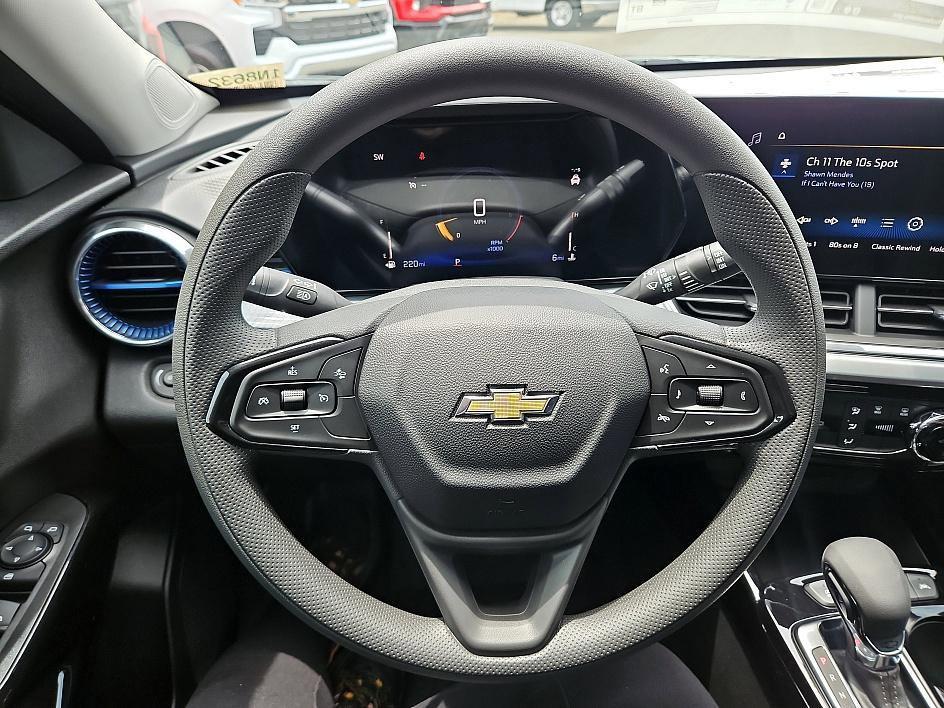 new 2025 Chevrolet Trax car, priced at $20,045