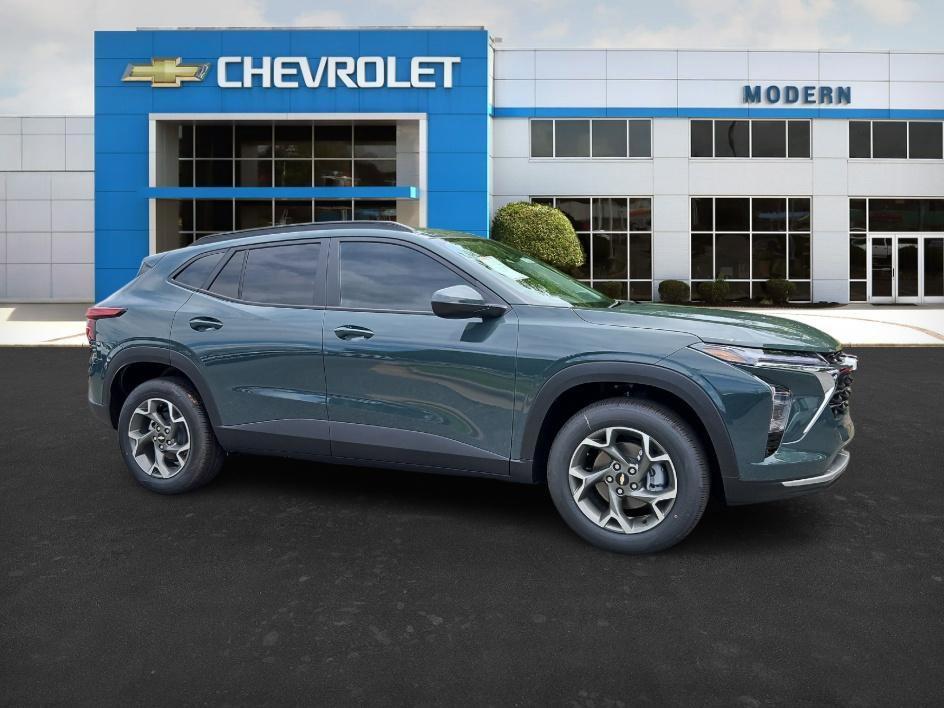 new 2025 Chevrolet Trax car, priced at $20,045