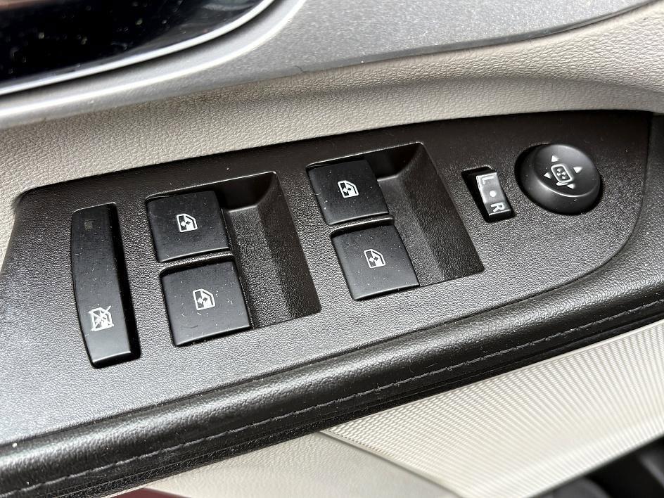 used 2015 Chevrolet Equinox car, priced at $7,809