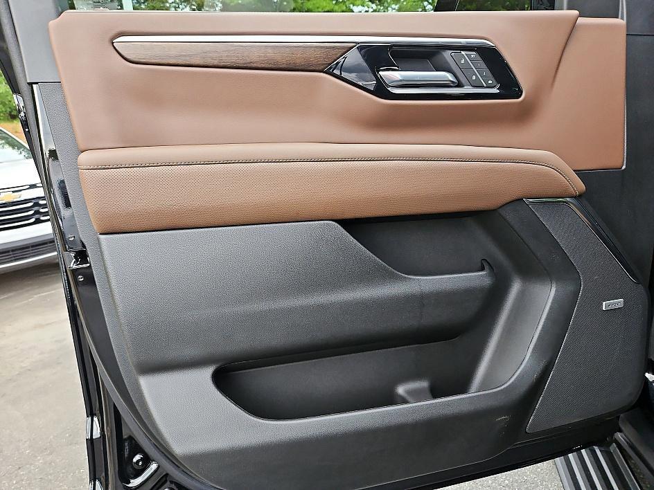 new 2025 Chevrolet Tahoe car, priced at $88,442