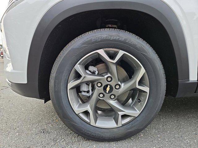 new 2025 Chevrolet Trax car, priced at $19,489