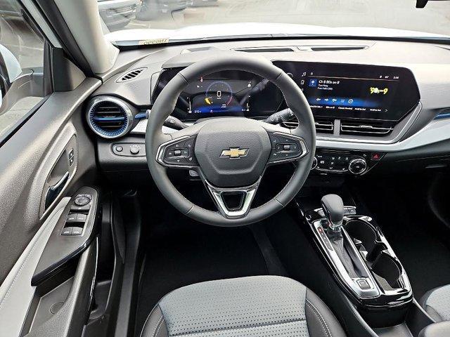 new 2025 Chevrolet Trax car, priced at $19,489