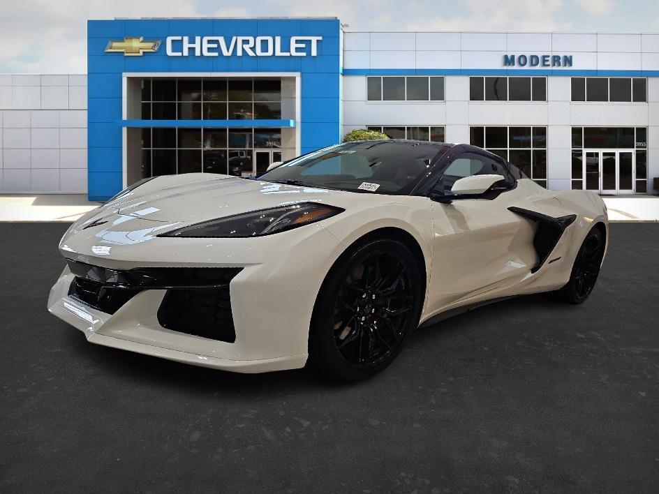 new 2025 Chevrolet Corvette car
