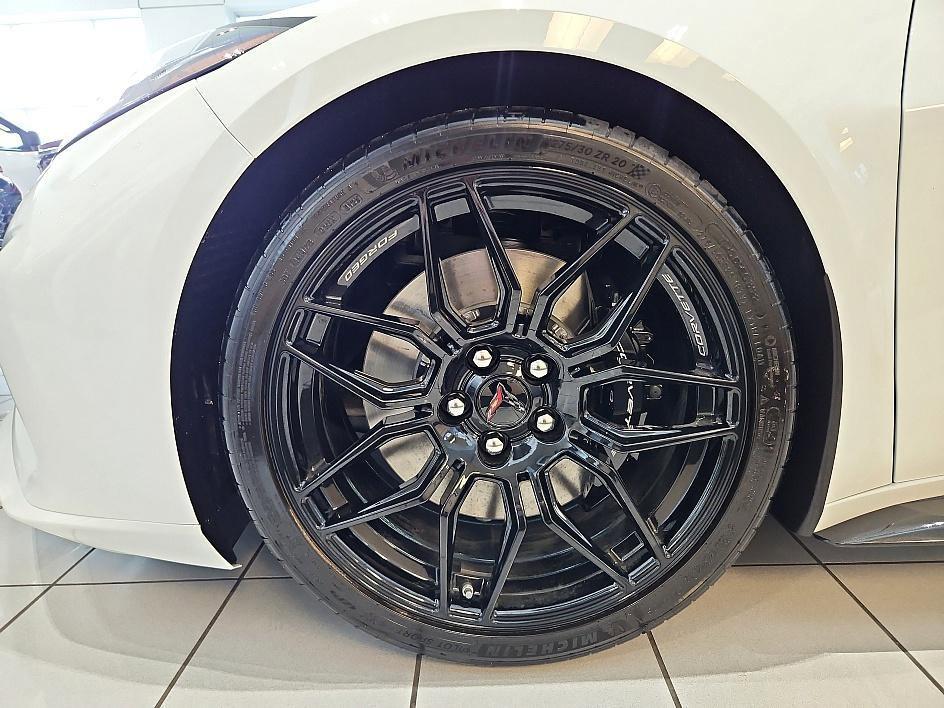 new 2025 Chevrolet Corvette car