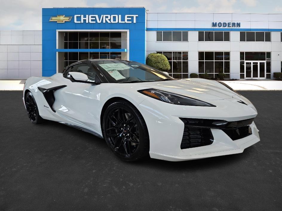 new 2025 Chevrolet Corvette car