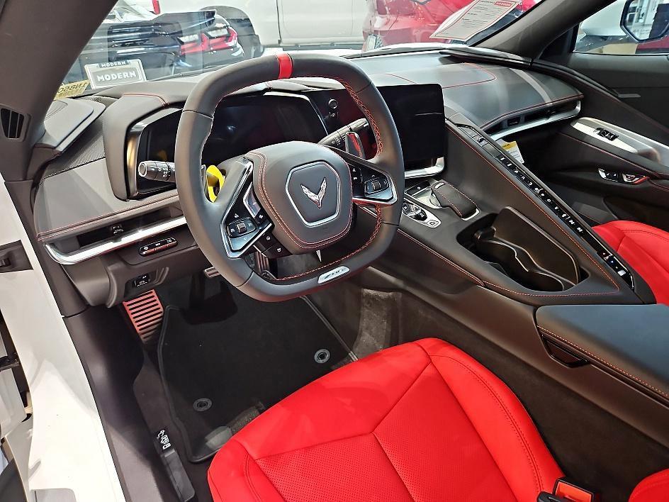 new 2025 Chevrolet Corvette car