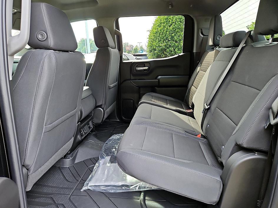 new 2025 Chevrolet Silverado 1500 car, priced at $39,339