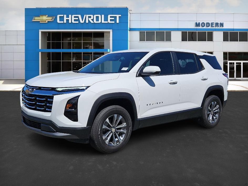 new 2026 Chevrolet Equinox car, priced at $23,495