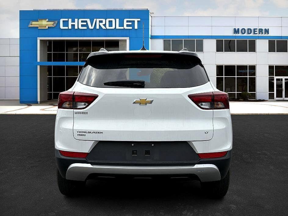 used 2023 Chevrolet TrailBlazer car, priced at $23,354