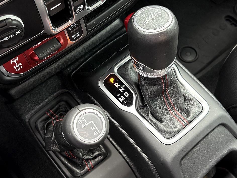 used 2022 Jeep Gladiator car, priced at $39,339