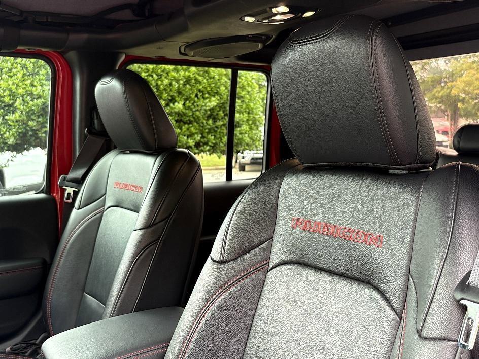 used 2022 Jeep Gladiator car, priced at $39,339