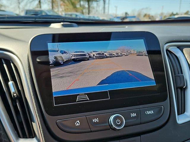 new 2025 Chevrolet Malibu car, priced at $27,495