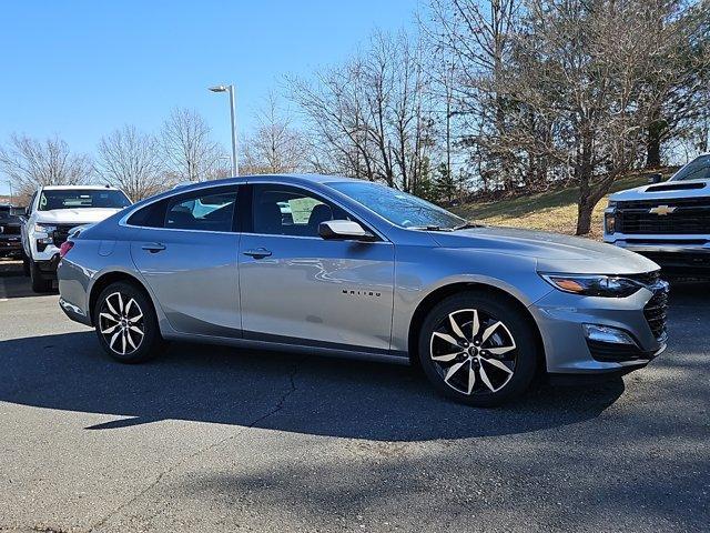 new 2025 Chevrolet Malibu car, priced at $27,495