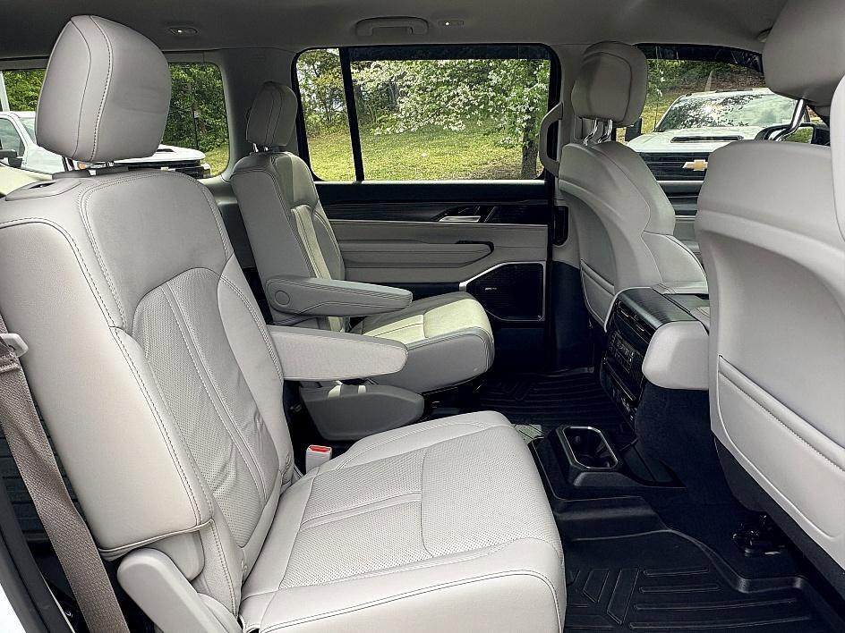 used 2023 Jeep Wagoneer car, priced at $51,985