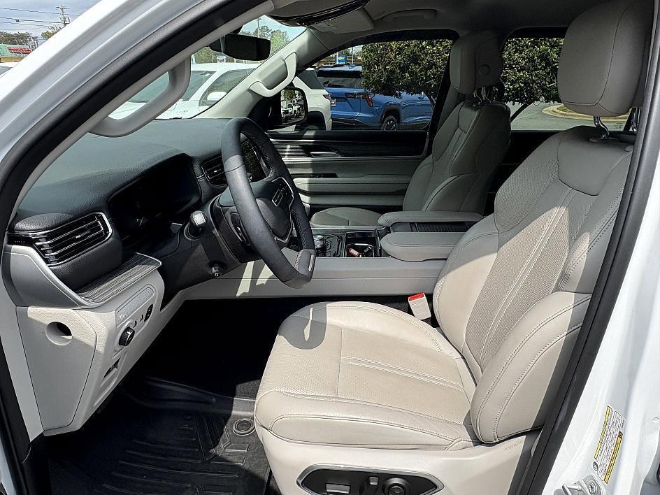 used 2023 Jeep Wagoneer car, priced at $51,985