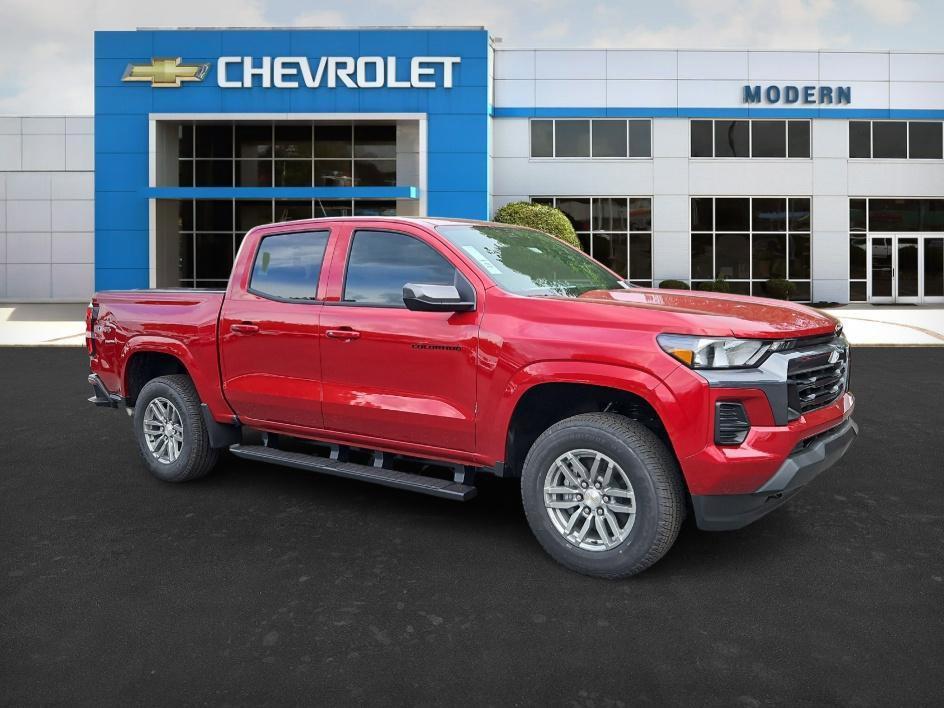 new 2025 Chevrolet Colorado car, priced at $34,604