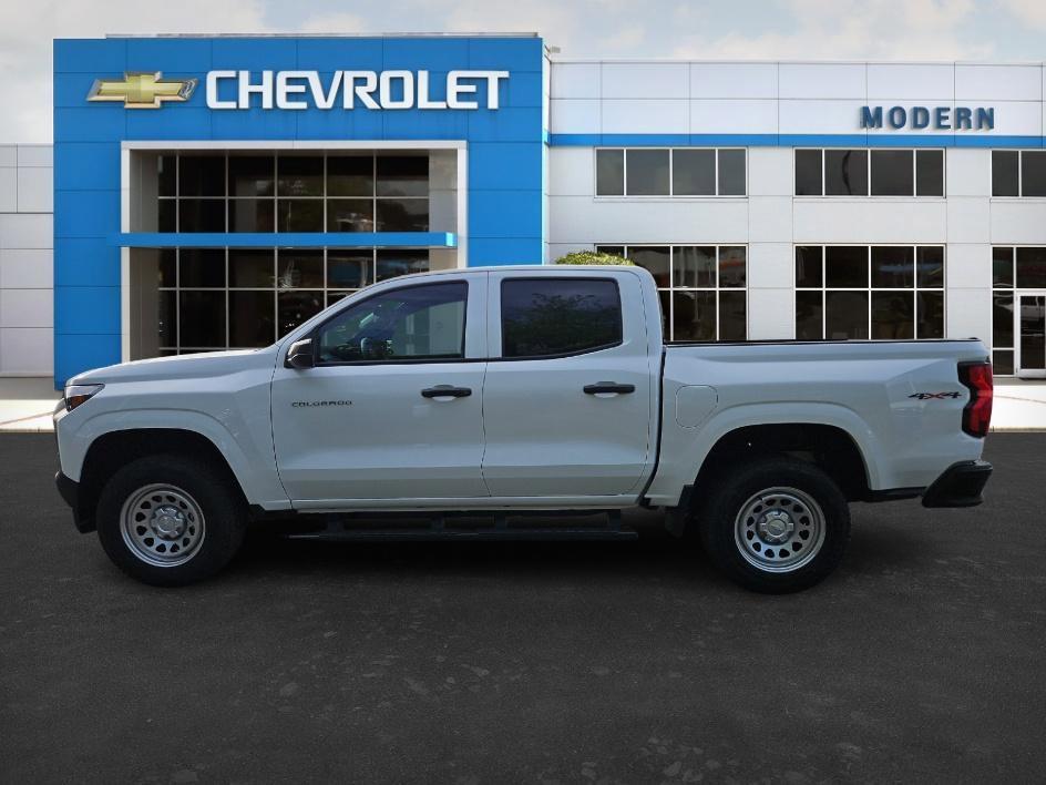 new 2025 Chevrolet Colorado car, priced at $30,639