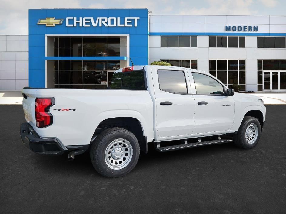 new 2025 Chevrolet Colorado car, priced at $30,639