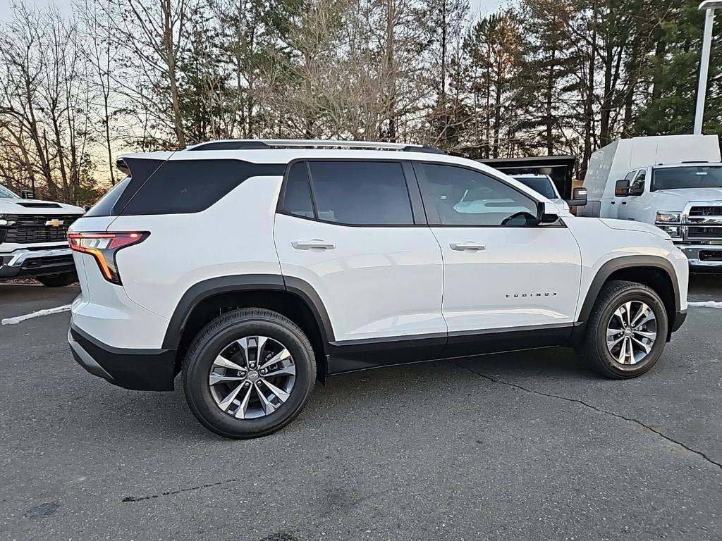 new 2025 Chevrolet Equinox car, priced at $26,738