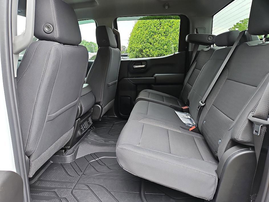 new 2025 Chevrolet Silverado 1500 car, priced at $38,104