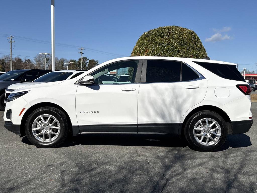 used 2022 Chevrolet Equinox car, priced at $21,137