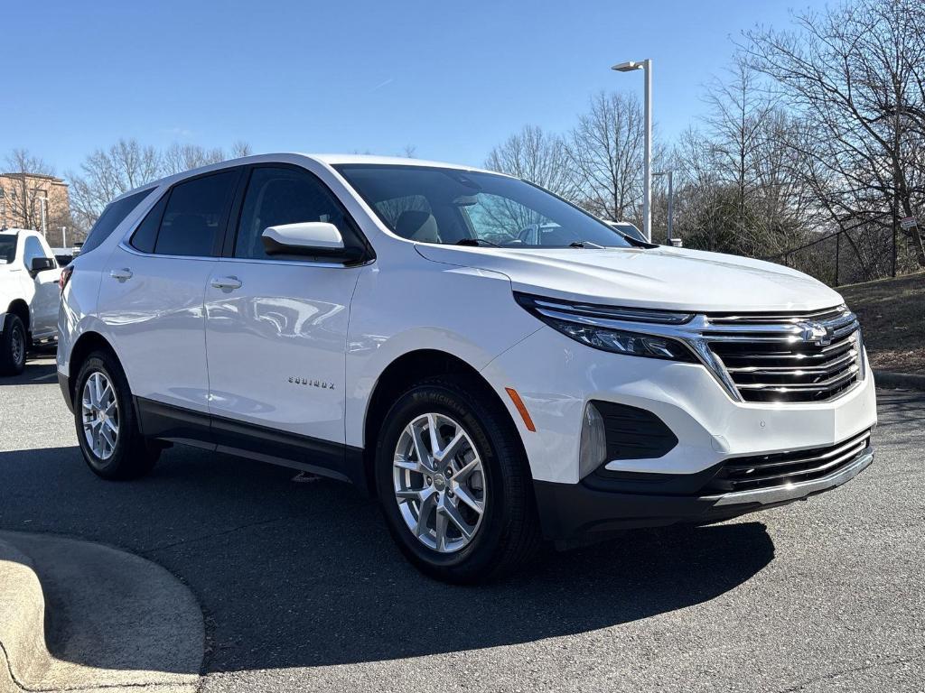 used 2022 Chevrolet Equinox car, priced at $21,137