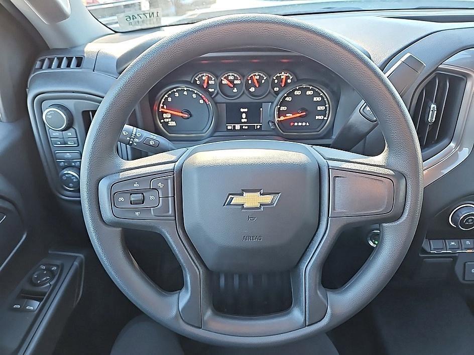 new 2025 Chevrolet Silverado 1500 car, priced at $42,450